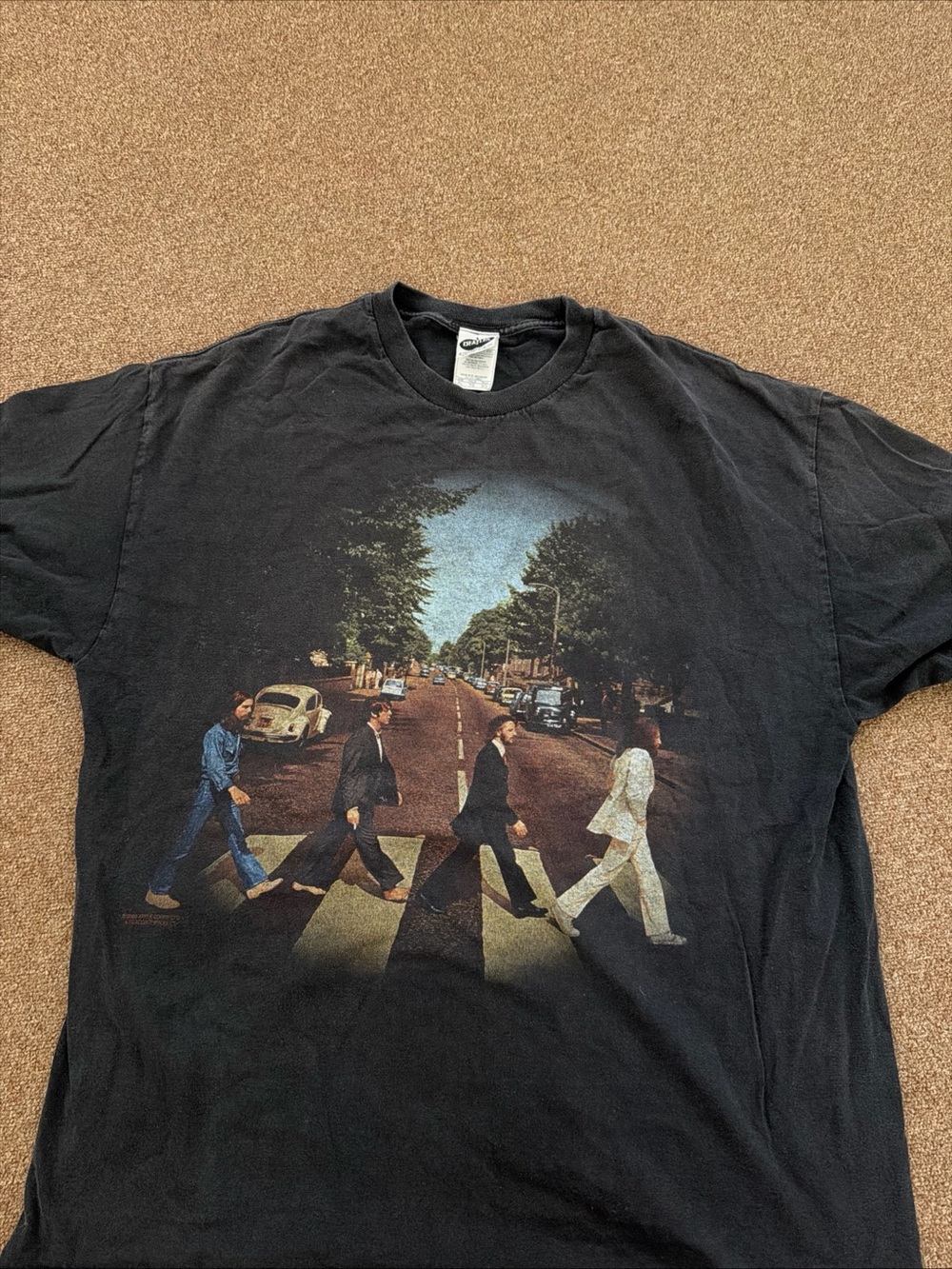 Vintage 2008 Apple Trademarked Beetles Tee